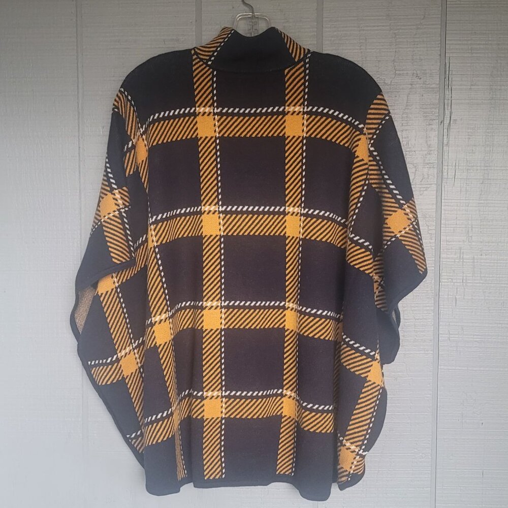 Jones New York Downtown Glam Full Zip Plaid Poncho. Size L/XL - Picture 3 of 7